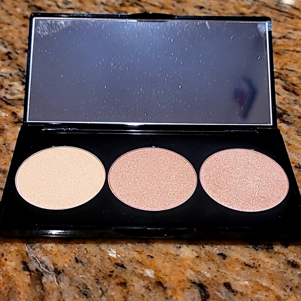 Smashbox Spotlight Palette-Pearl Palette Illuminatrice